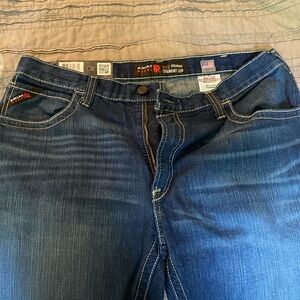 Men’s Ariat M5 FR jeans 36/30 NWT straight fit straight leg